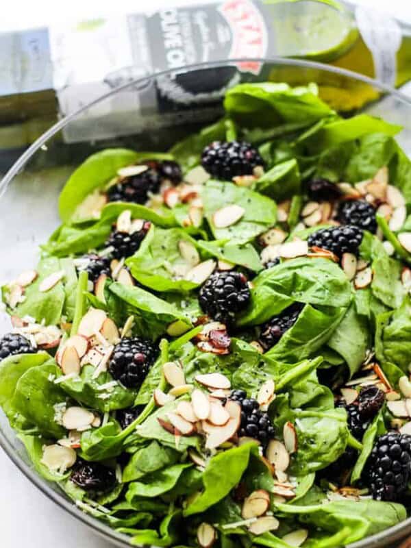 Spinach Salad with Blackberries and Lemon Poppyseed Dressing